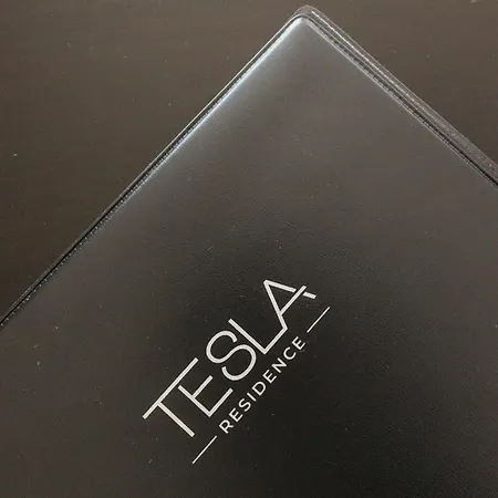Tesla 4*